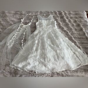 EUC Us Angels white Holy communion dress size 7